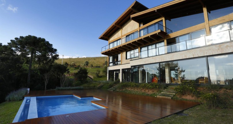 Casa à Venda em Campos do Jordão