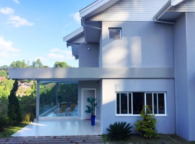 Casa à Venda em Campos do Jordão 2