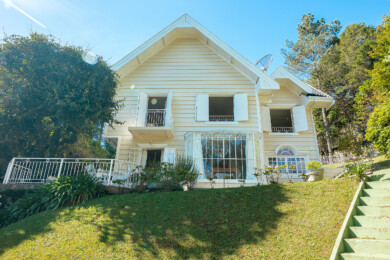 casa a venda em campos do jordão
